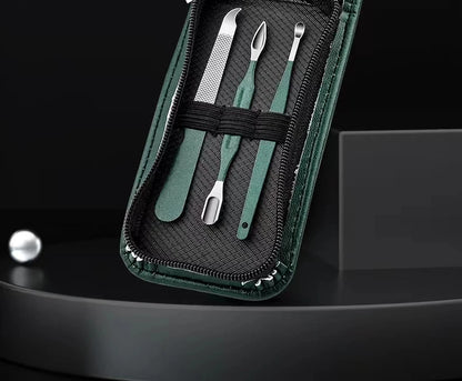 Kit manucure 6 pièces en acier inoxydable — Compact et complet