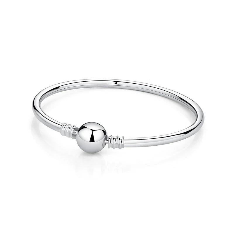 Bracelet jonc en argent 925 avec breloque cœur — Élégance intemporelle