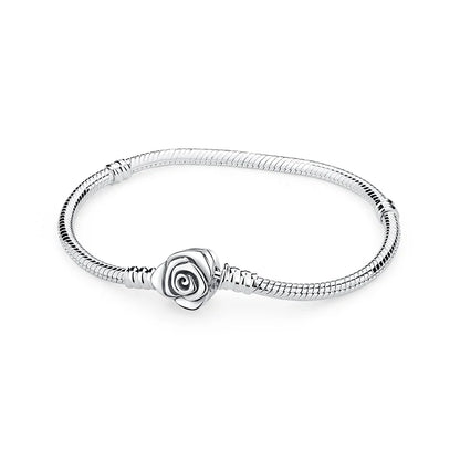 Bracelet jonc en argent 925 avec breloque cœur — Élégance intemporelle