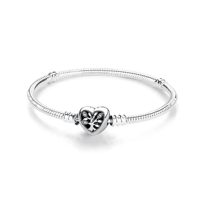 Bracelet jonc en argent 925 avec breloque cœur — Élégance intemporelle