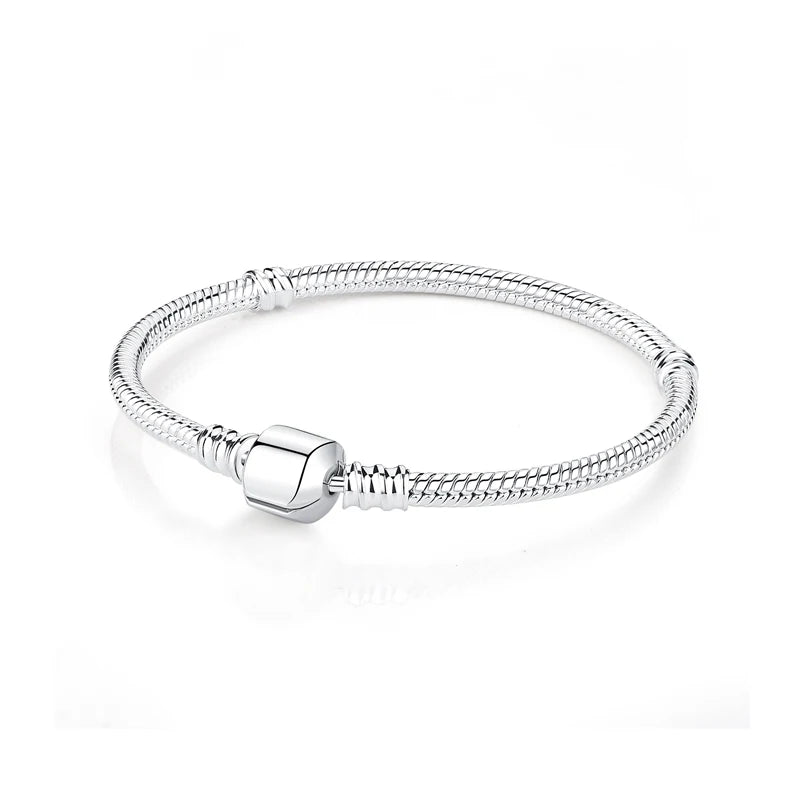 Bracelet jonc en argent 925 avec breloque cœur — Élégance intemporelle