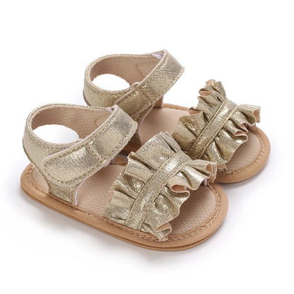 Sandales décontractées d’été avec thème doré chaussures de bébé fille à la mode, chaussures de marche confortables antidérapantes pour bébé.