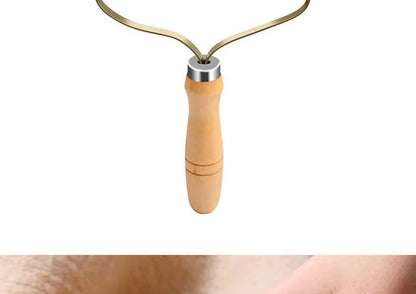 Brosse anti-poils portable pour tapis, laine, manteaux et vêtements.