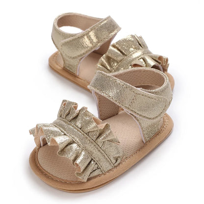 Sandales décontractées d’été avec thème doré chaussures de bébé fille à la mode, chaussures de marche confortables antidérapantes pour bébé.