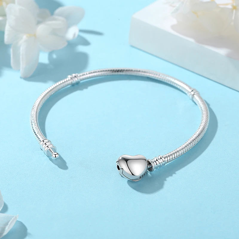 Bracelet jonc en argent 925 avec breloque cœur — Élégance intemporelle